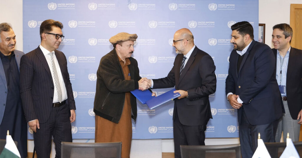 Officials signing climate resilience agreement between UNDP Pakistan and GBRSP to strengthen early warning systems in Gilgit Baltistan mountain communities