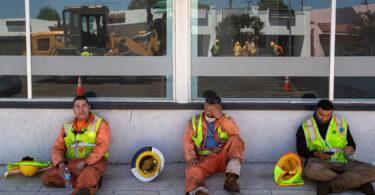 Climate Change: New Report Warns of Growing Risks to Workers' Health