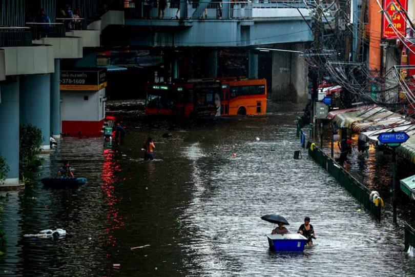 Bangkok Flood Red Alert, 50 Districts Affected